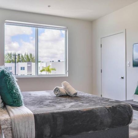 Awesome 3Br Townhouse 15Minutes From The Beach Miami Luaran gambar